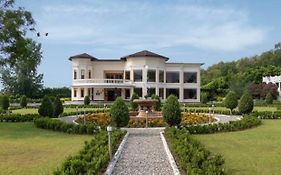 Glenville Forest Resort & Spa